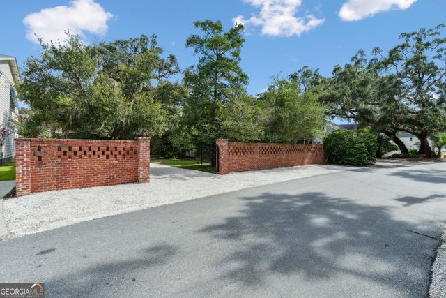 625 May Joe Street, St. Simons, GA 31522