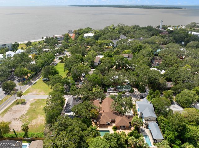 625 May Joe Street, St. Simons, GA 31522