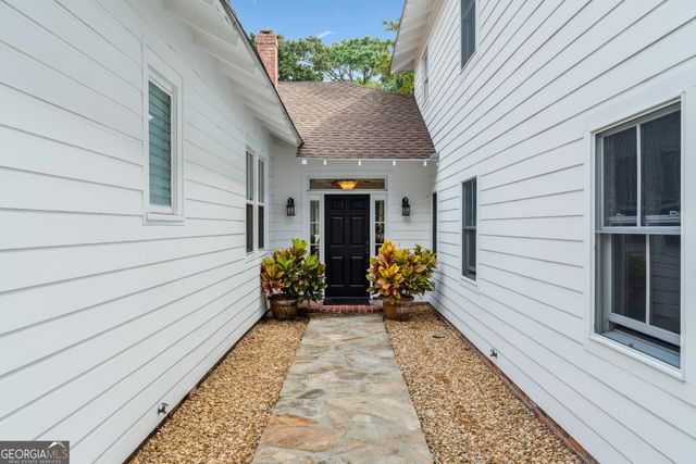 625 May Joe Street, St. Simons, GA 31522