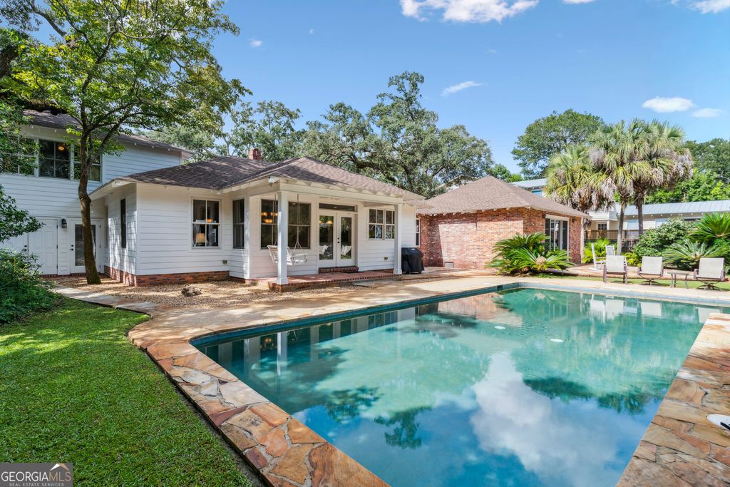 625 May Joe Street, St. Simons, GA 31522