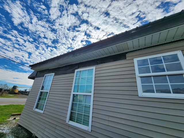 2002 South Bayou Drive, Golden Meadow, LA 70357