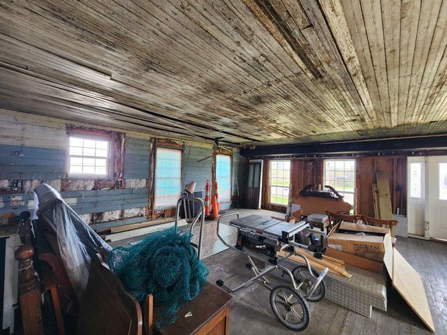 2002 South Bayou Drive, Golden Meadow, LA 70357