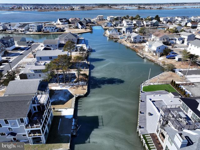 19 BAYARD STREET EXT, Fenwick Island, DE 19944