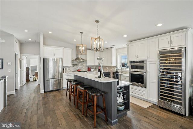 19 BAYARD STREET EXT, Fenwick Island, DE 19944