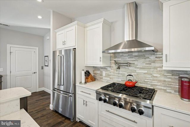 19 BAYARD STREET EXT, Fenwick Island, DE 19944