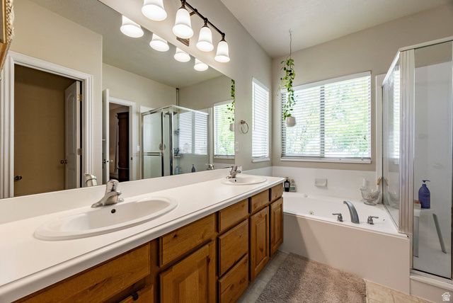 6716 W HUNTER CREST CIR, West Valley City, UT 84128