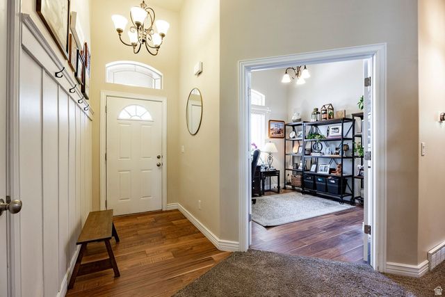 6716 W HUNTER CREST CIR, West Valley City, UT 84128