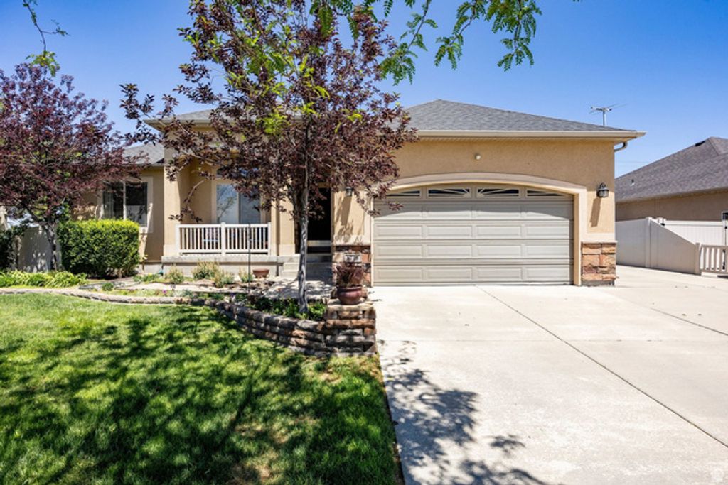 6716 W HUNTER CREST CIR, West Valley City, UT 84128