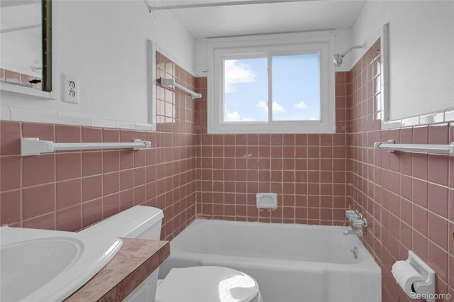 3822 Rome Avenue, Warren, MI 48091