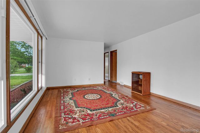 3822 Rome Avenue, Warren, MI 48091