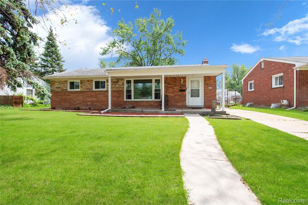 3822 Rome Avenue, Warren, MI 48091
