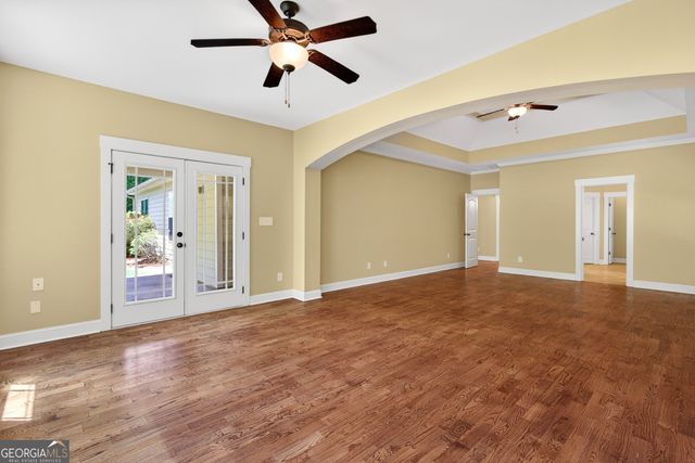70 Double Creek Court, Senoia, GA 30276