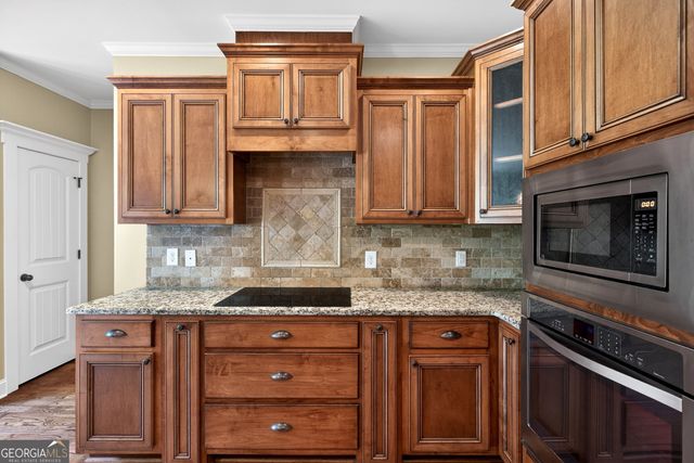 70 Double Creek Court, Senoia, GA 30276