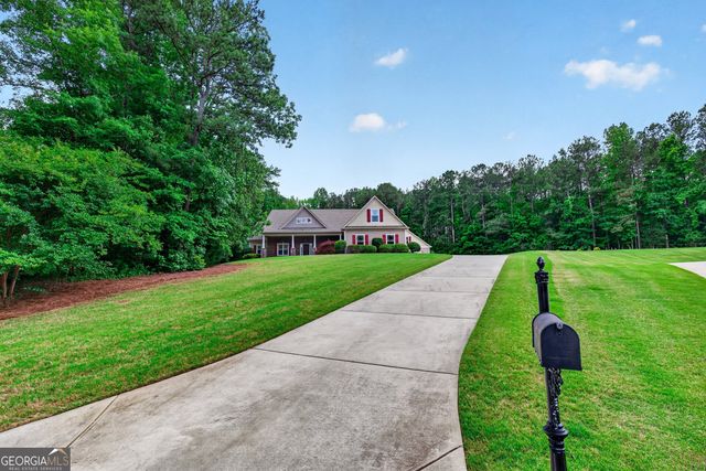 70 Double Creek Court, Senoia, GA 30276