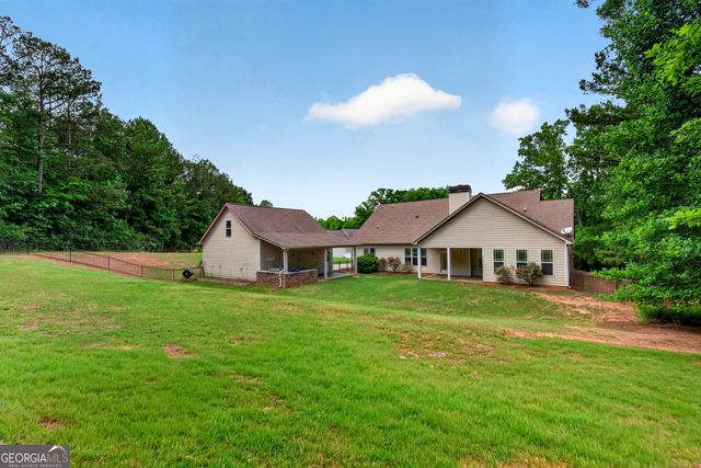 70 Double Creek Court, Senoia, GA 30276