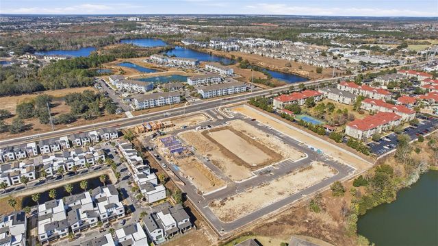 7510 LAKE WILSON ROAD 624, Davenport, FL 33897