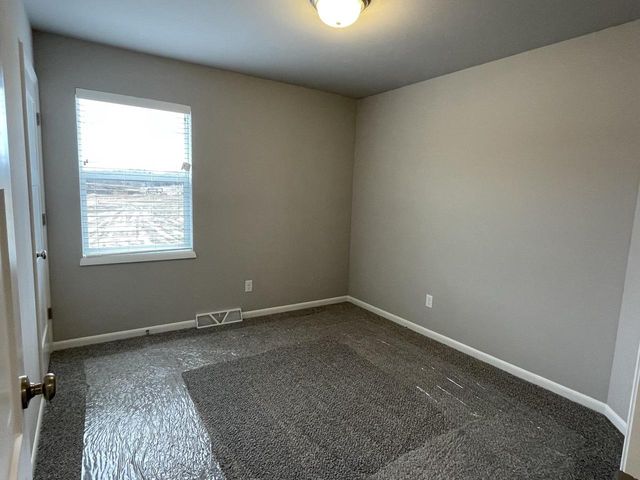2143 Autumn Lake Parkway, Madison, WI 53718