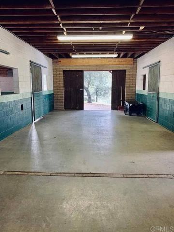 22750 Illahee Drive, Alpine, CA 91901