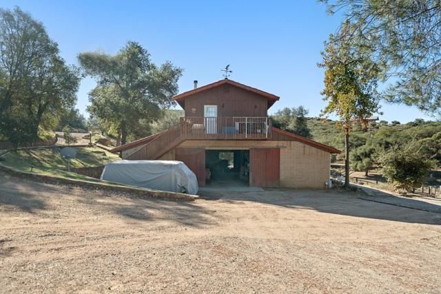 22750 Illahee Drive, Alpine, CA 91901