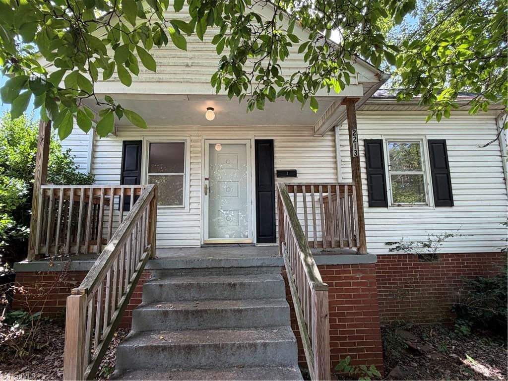 2213 Cypress Street, Greensboro, NC 27405