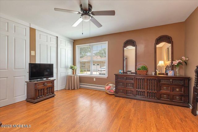 585B Kevin Court B, Manchester, NJ 08759