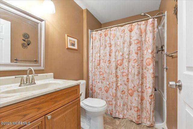 585B Kevin Court B, Manchester, NJ 08759