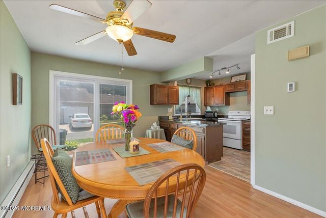 585B Kevin Court B, Manchester, NJ 08759