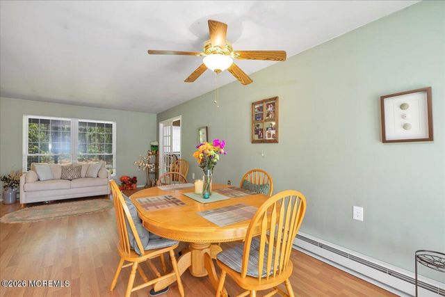 585B Kevin Court B, Manchester, NJ 08759
