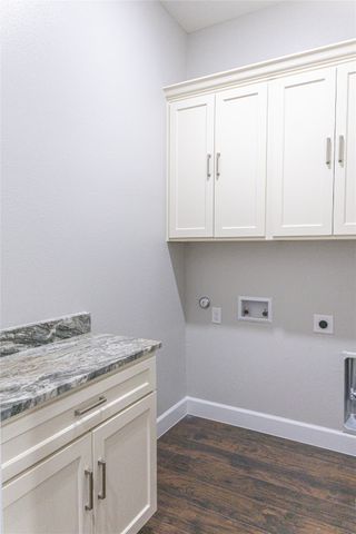 604 Crenshaw Street, Terrell, TX 75160