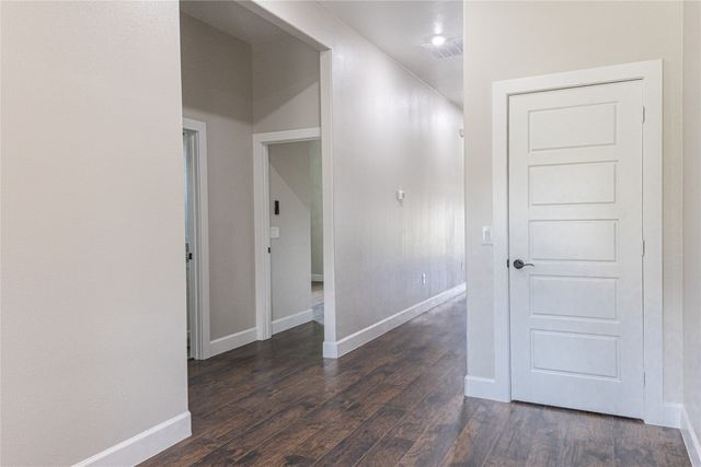 604 Crenshaw Street, Terrell, TX 75160