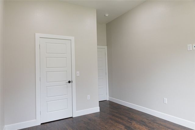 604 Crenshaw Street, Terrell, TX 75160