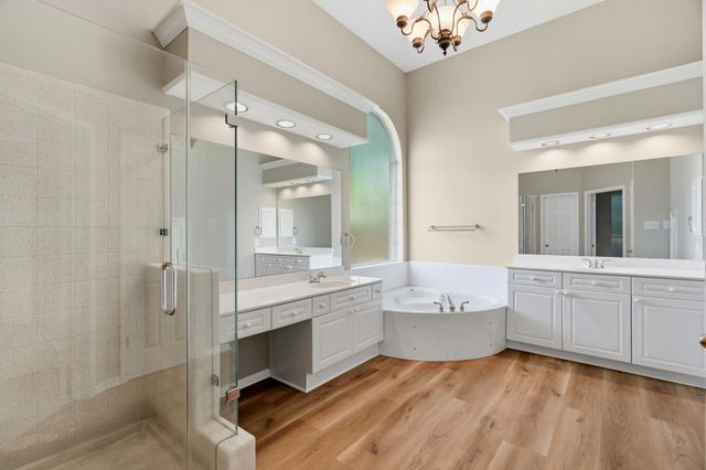 2300 Falkirk CV, Round Rock, TX 78681