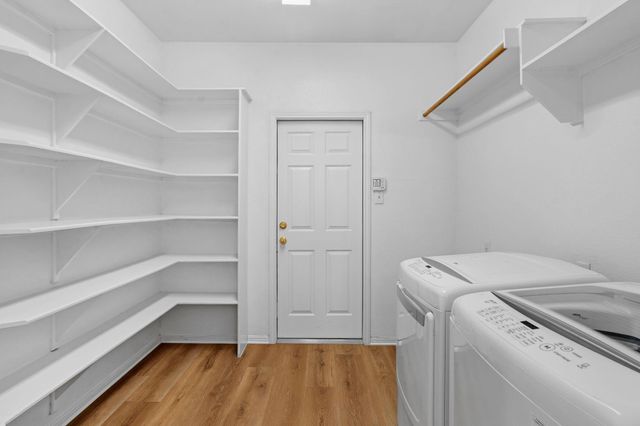 2300 Falkirk CV, Round Rock, TX 78681