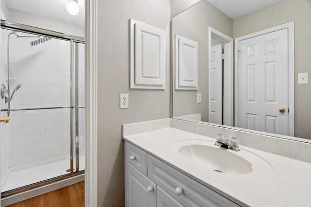 2300 Falkirk CV, Round Rock, TX 78681