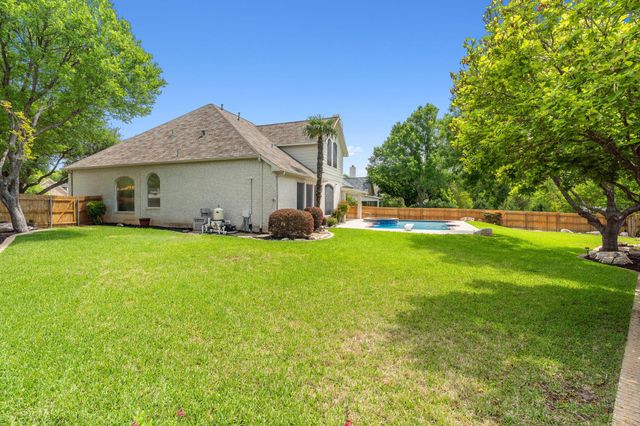 2300 Falkirk CV, Round Rock, TX 78681