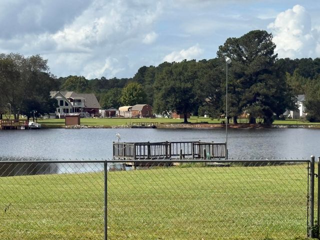 485 E Emerald Lake Drive, Sumter, SC 29153