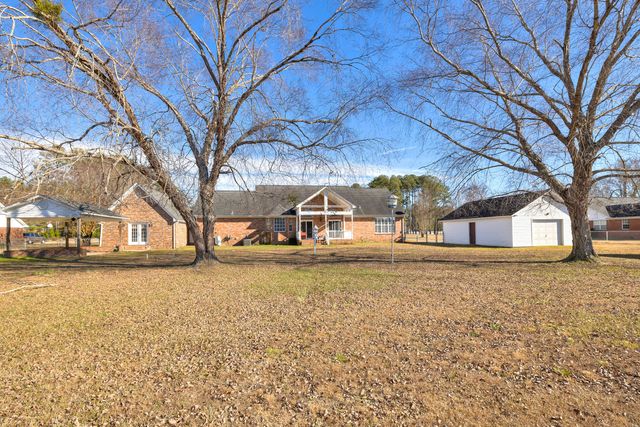 485 E Emerald Lake Drive, Sumter, SC 29153