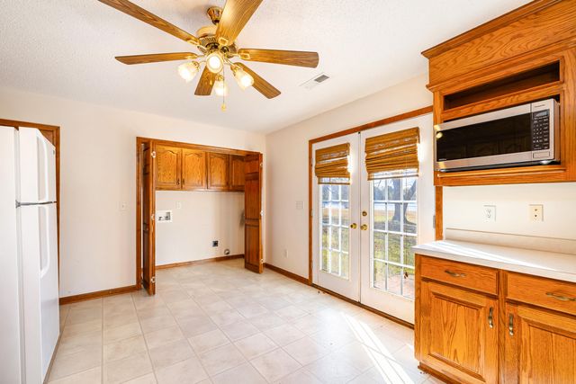 485 E Emerald Lake Drive, Sumter, SC 29153