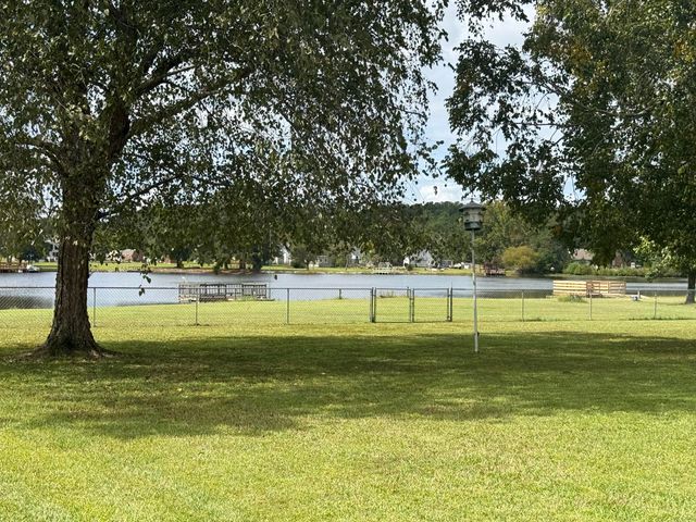 485 E Emerald Lake Drive, Sumter, SC 29153