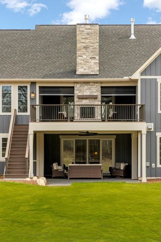 5720 57th Place N, Lake Elmo, MN 55042