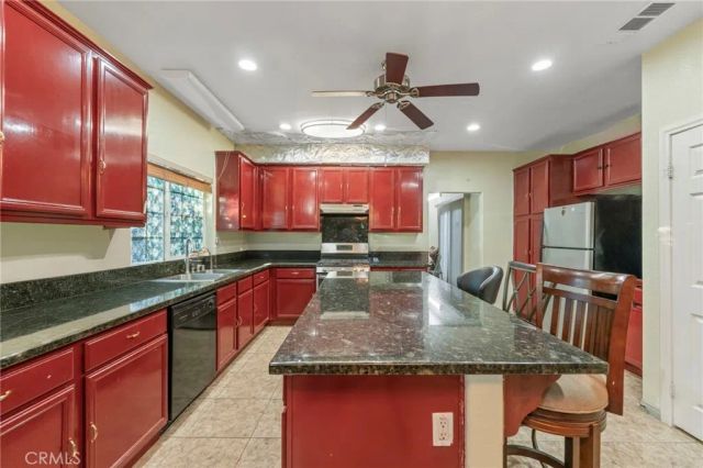 1553 W Ceres, Rialto, CA 92376