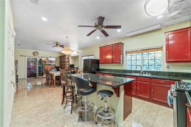 1553 W Ceres, Rialto, CA 92376