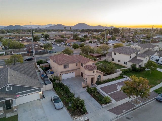 1553 W Ceres, Rialto, CA 92376