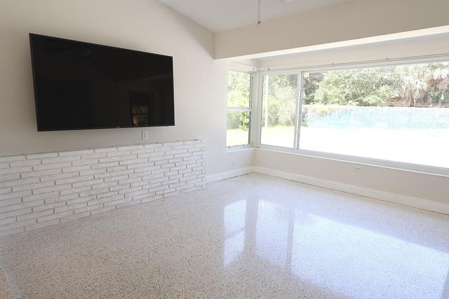 151 Henning Drive, West Palm Beach, FL 33406