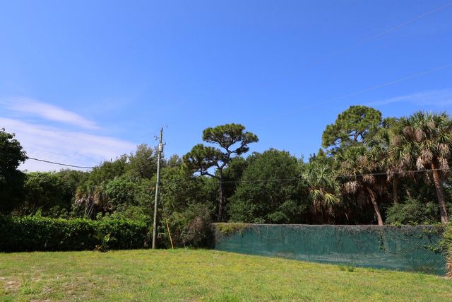151 Henning Drive, West Palm Beach, FL 33406