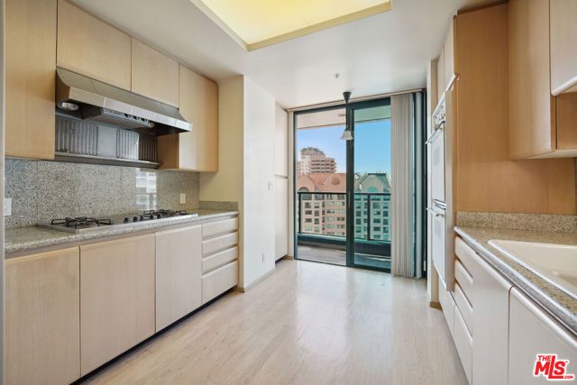 10490 Wilshire Boulevard 1402, Los Angeles, CA 90024