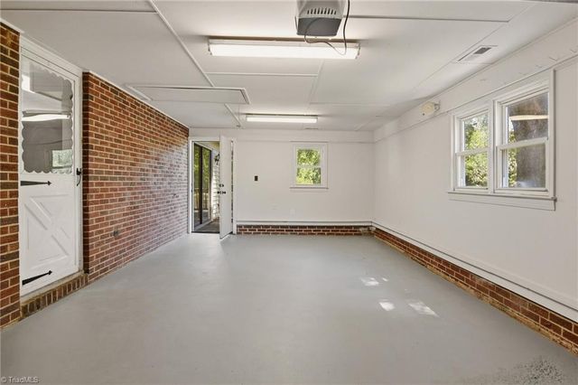 324 Chestnut Street, Yadkinville, NC 27055