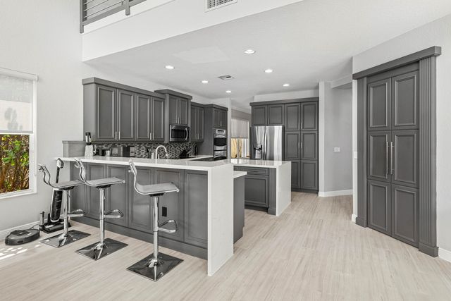 8861 Starhaven Cove, Boynton Beach, FL 33473