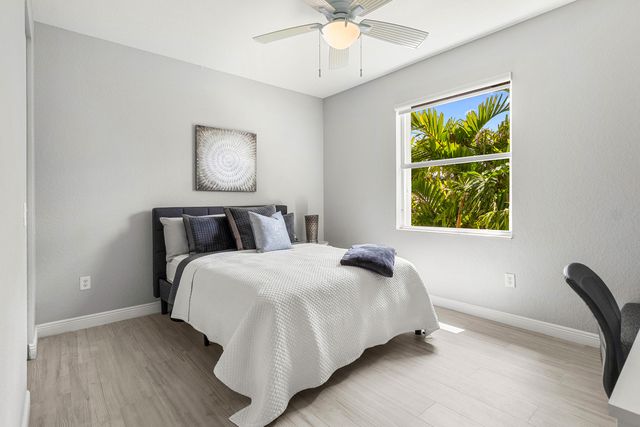 8861 Starhaven Cove, Boynton Beach, FL 33473