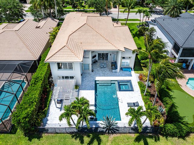 8861 Starhaven Cove, Boynton Beach, FL 33473
